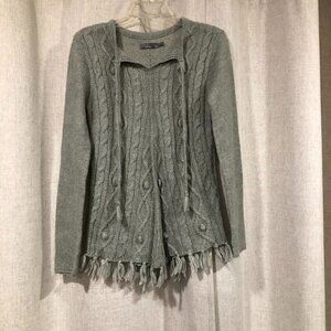 Prana Gray Cable Knit Sweater